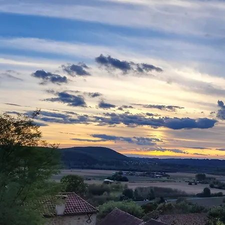 Nid'amour La Colombe Holiday home Bezenac