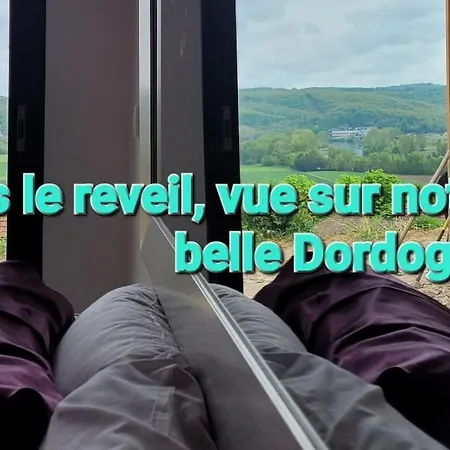 Nidamour La Colombe Romantique Avec Privatif Interieur Castels-et-bezenac Semesterbostad Bézenac